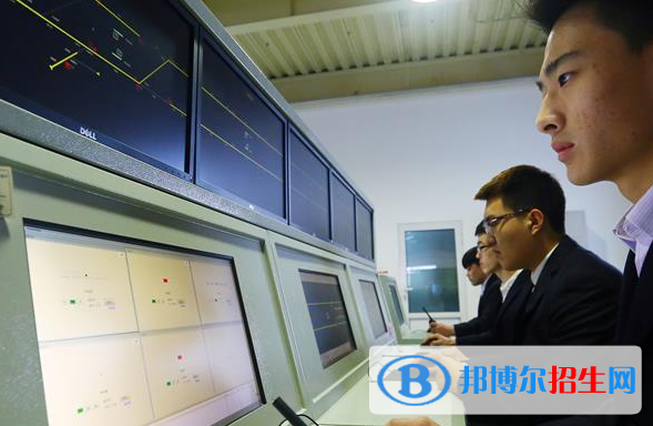 貴陽(yáng)2021年軌道交通學(xué)校和幼師哪個(gè)好