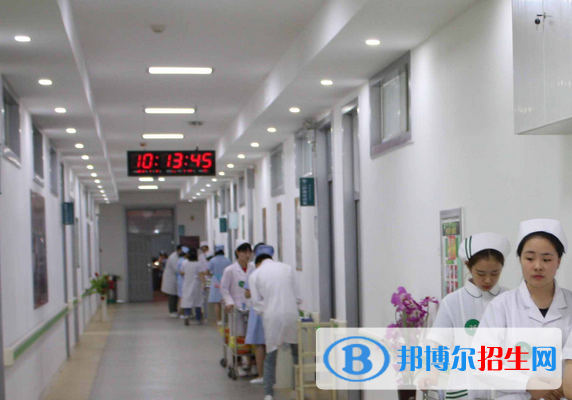 邢臺(tái)2021年衛(wèi)校好還是大專好