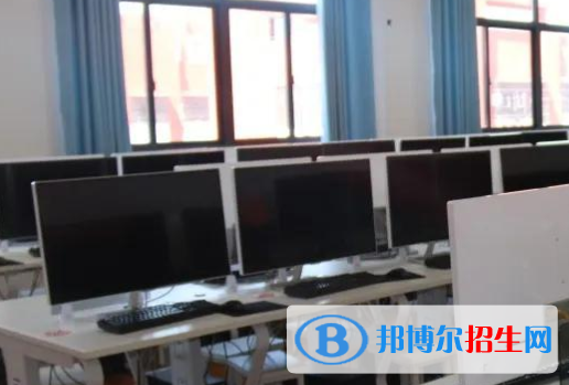 浙江2021年計算機學校什么專業(yè)有前途
