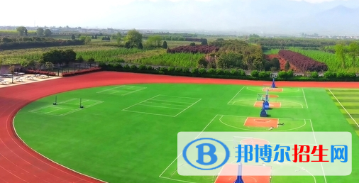 貴州2021年初中生上什么中專