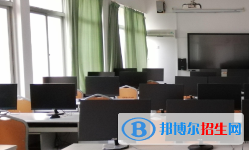 浙江2021年計(jì)算機(jī)學(xué)校是中專還是大專