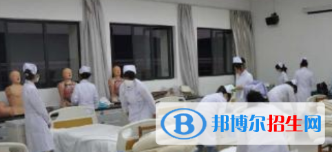 成都2021年護理學校都有什么專業(yè)