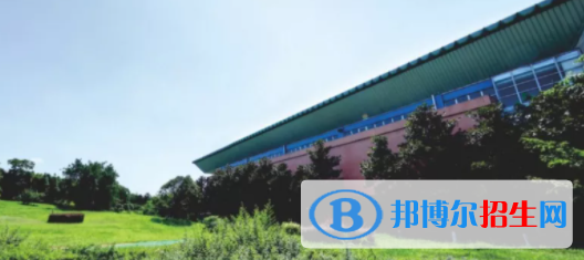 成都2021年哪些大專有護理學(xué)校