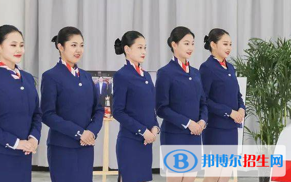 貴州2021年女生中專讀什么專業(yè)好