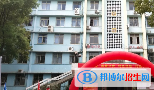 武漢江南技術學校2021年招生錄取分數(shù)線