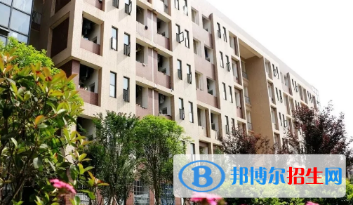貴州2021年初中畢業(yè)能讀什么中專學(xué)校