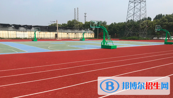 石家莊2021年中專和大專哪個(gè)好