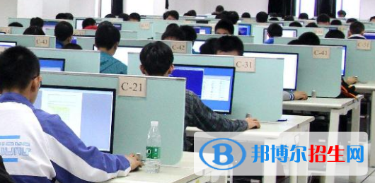 四川2021年計算機學校什么專業(yè)比較好