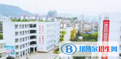 四川2021年計(jì)算機(jī)學(xué)校哪里比較好