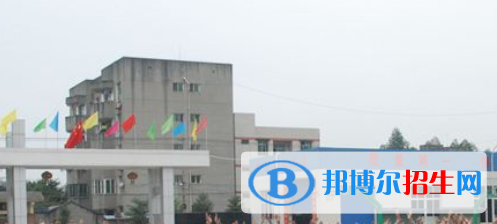 四川2022年女生上什么計(jì)算機(jī)學(xué)校比較好
