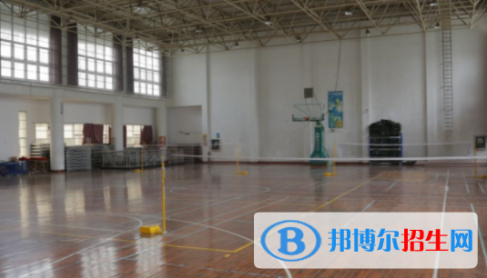 杭州服裝職業(yè)高級(jí)中學(xué)2