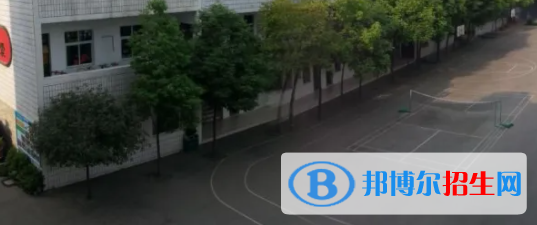 天府新區(qū)成人中等專業(yè)學(xué)校怎么樣、好不好