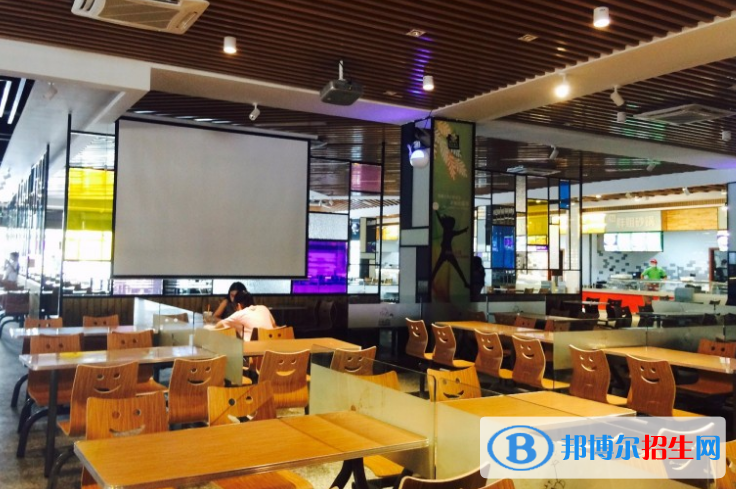 陜西機械工人技術(shù)學(xué)校2022年宿舍條件