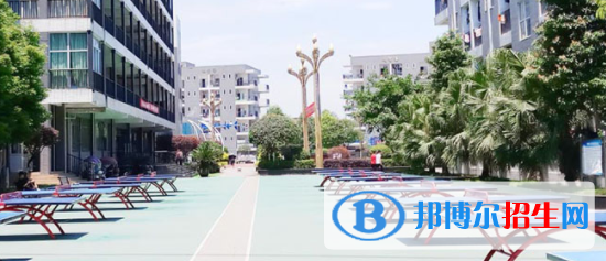 成都2022年400分能上計(jì)算機(jī)學(xué)校嗎
