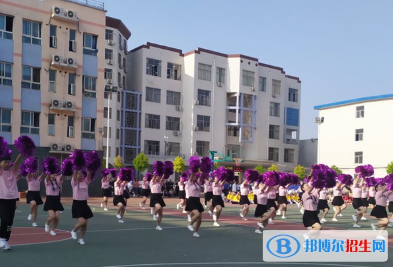 邯鄲2022年女生在中專學(xué)校學(xué)什么好