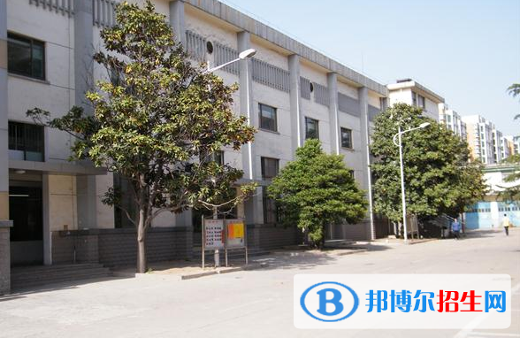 邯鄲建筑工程職工中等專業(yè)學(xué)校2022年報(bào)名條件、招生要求、招生對(duì)象