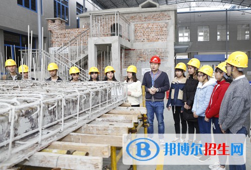 四川2022年去中專學(xué)校學(xué)什么對以后好一點(diǎn)