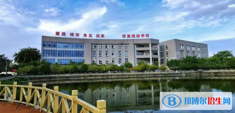四川2022年初中學(xué)生可以去考中專嗎