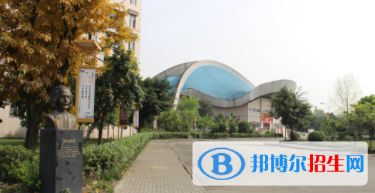 成都中醫(yī)藥大學(xué)附屬醫(yī)院針灸學(xué)校2022年有哪些專業(yè)