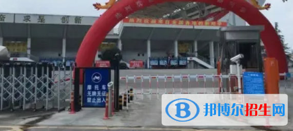 成都科華職業(yè)技術(shù)學(xué)校2022年報(bào)名條件、招生要求、招生對(duì)象