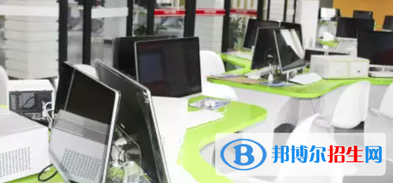 成都希望職業(yè)學(xué)校2022年招生辦聯(lián)系電話