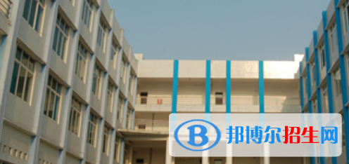 成都2022年初中生報什么計算機學(xué)校好
