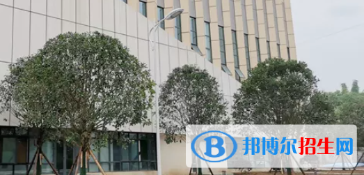 成都2022年初中生報什么計算機(jī)學(xué)校