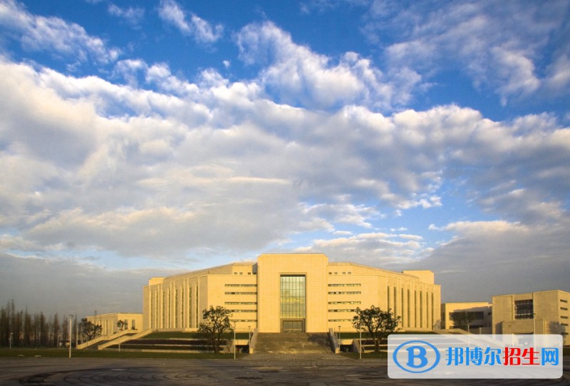 眉山市仁壽縣華達(dá)中等職業(yè)學(xué)校2022年報(bào)名條件、招生要求、招生對(duì)象 