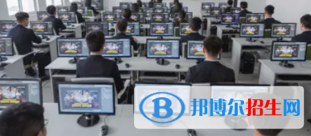 成都2022年男生讀計算機學校好嗎