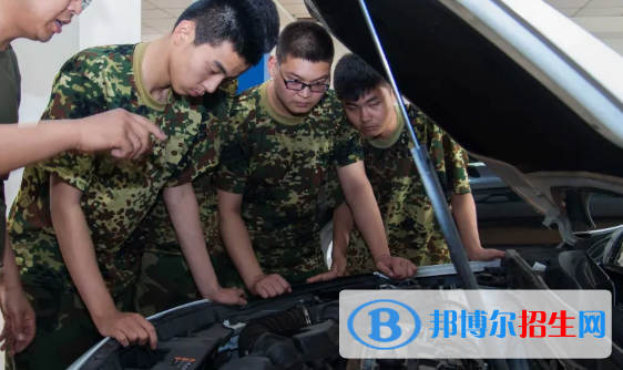 貴陽2022年男生上中專學(xué)校學(xué)什么專業(yè)好