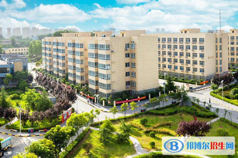 西安高新技師學(xué)院2022年學(xué)費(fèi)、收費(fèi)多少