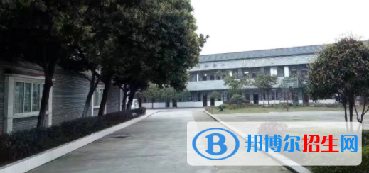 成都莊園機(jī)電職業(yè)技術(shù)學(xué)校2022年有哪些專(zhuān)業(yè)