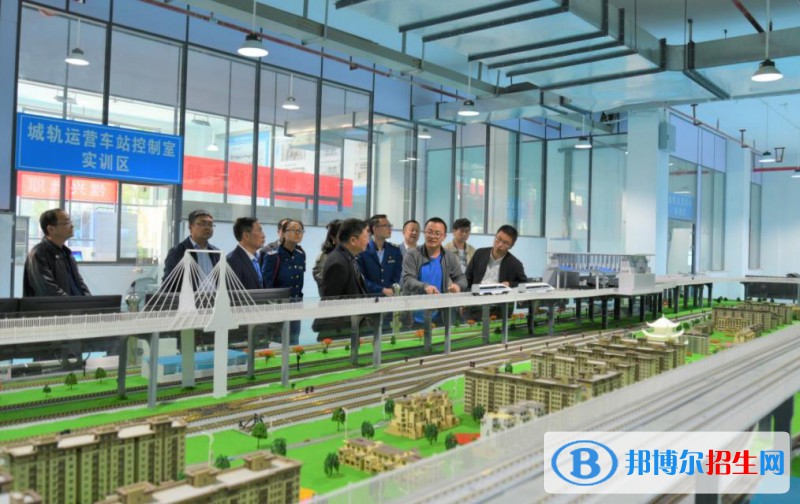  蘭州2022年軌道交通學(xué)校和職高哪個(gè)好