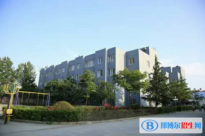 渭南西北理工職業(yè)學(xué)校2022年招生辦聯(lián)系電話