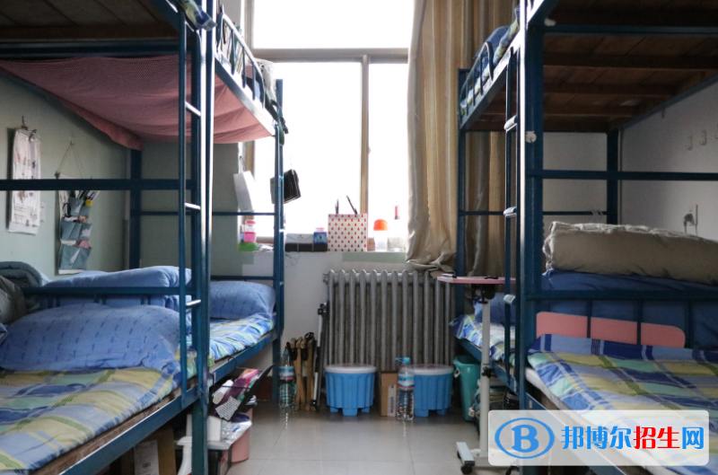 江陰商業(yè)中等專業(yè)學(xué)校2022年宿舍條件