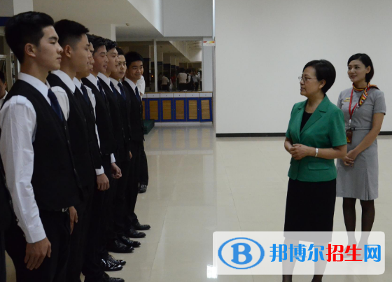 河北2022年初中生讀航空服務(wù)學校