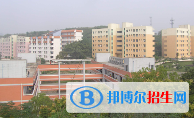 重慶2022男有哪些好的電子商務學校