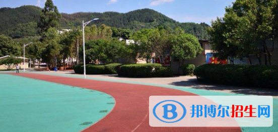 成都經濟技術開發(fā)區(qū)職業(yè)技術學校2022年招生辦聯系電話