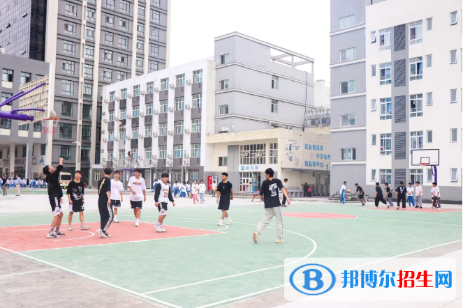 安康育英中等職業(yè)學(xué)校怎么樣、好不好？