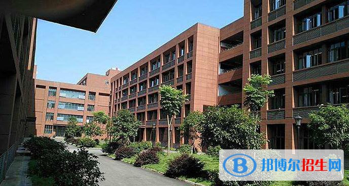 三峽聯(lián)合職業(yè)大學(xué)2022年招生辦聯(lián)系電話