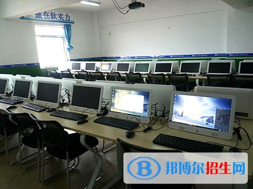 河北2022年有哪些計算機學(xué)校好