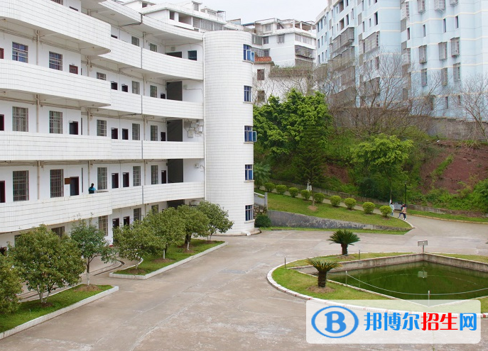 達(dá)州財貿(mào)學(xué)校2022年招生簡章