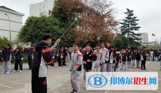 杭州臨安區(qū)技工學校6