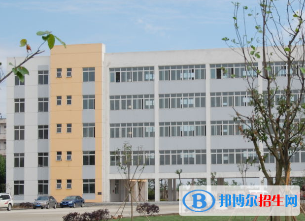 石家莊科技經(jīng)貿(mào)中等專業(yè)學(xué)校怎么樣、好不好