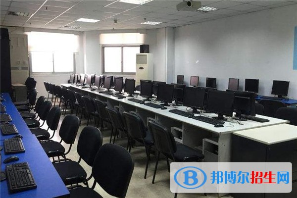 河北2022年現(xiàn)在讀什么計算機學(xué)校好