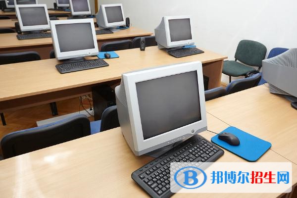 河北2022年沒有畢業(yè)證可以讀計算機學校嗎