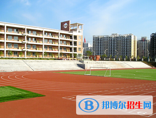 文山三鑫中等職業(yè)學(xué)校2022年宿舍條件