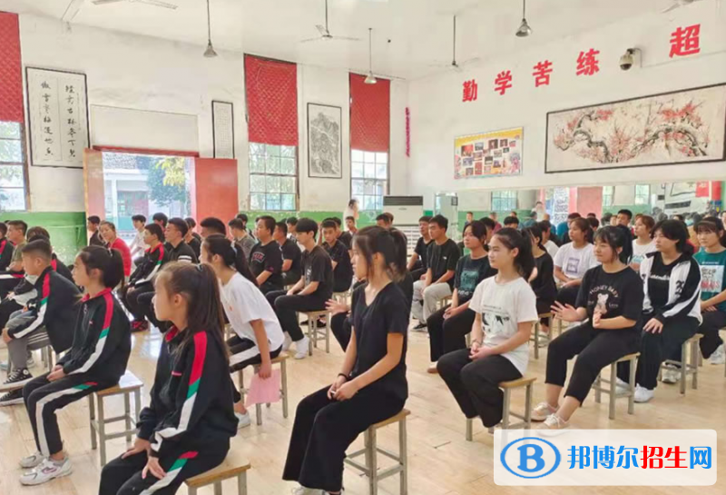 周至縣藝術(shù)職業(yè)學校2022年報名條件、招生對象