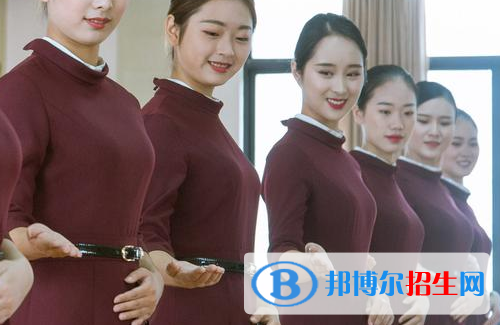 河北2022年女生可以讀航空服務學校嗎