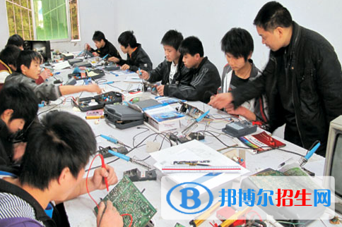 達州升華職業(yè)技術學校2022年有哪些專業(yè)